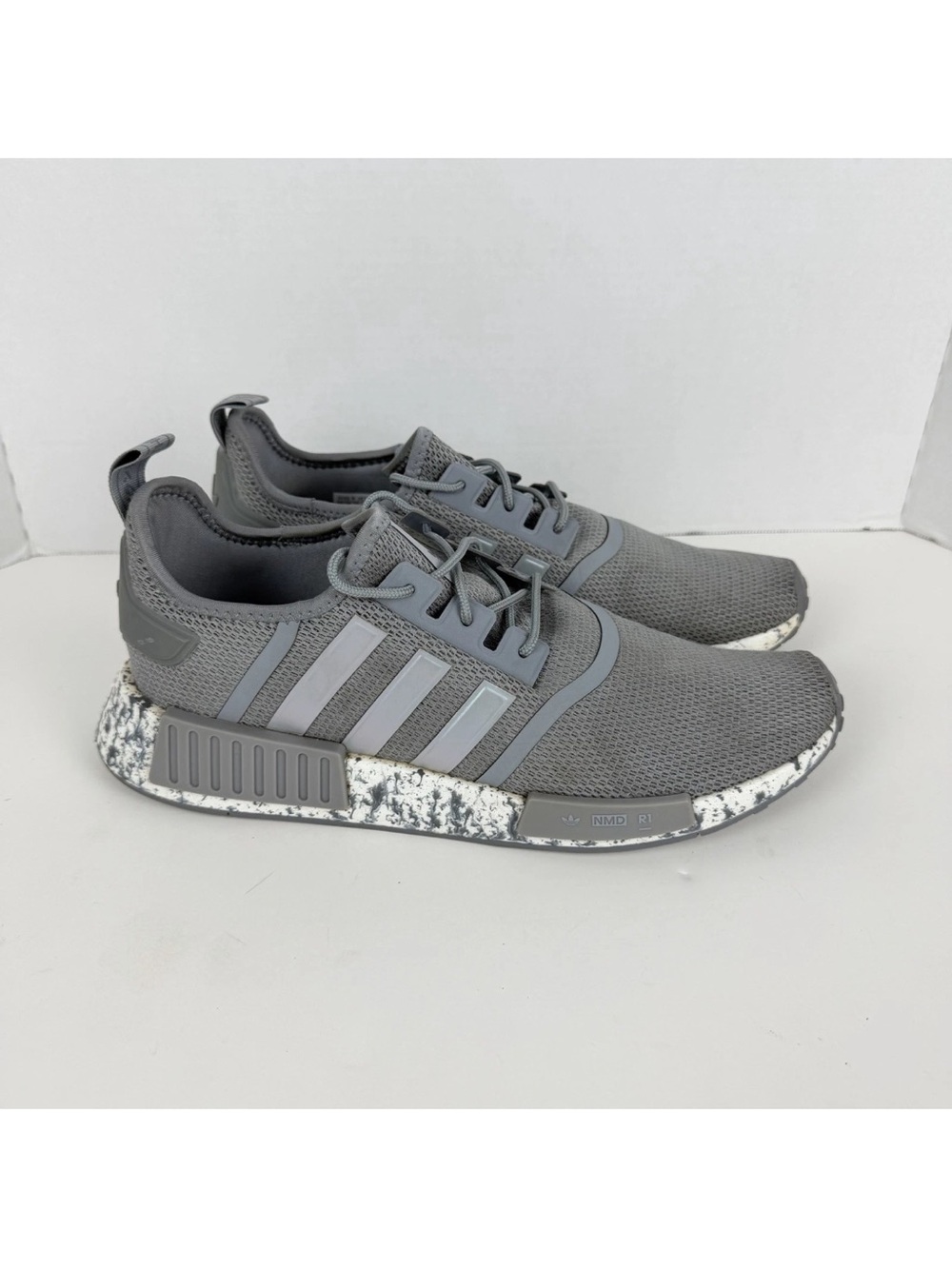 Adidas Originals NMD R1 Grey Light Onix ID5753 Men Size 11.5